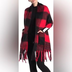 Steve Madden Buffalo pocket Scarf